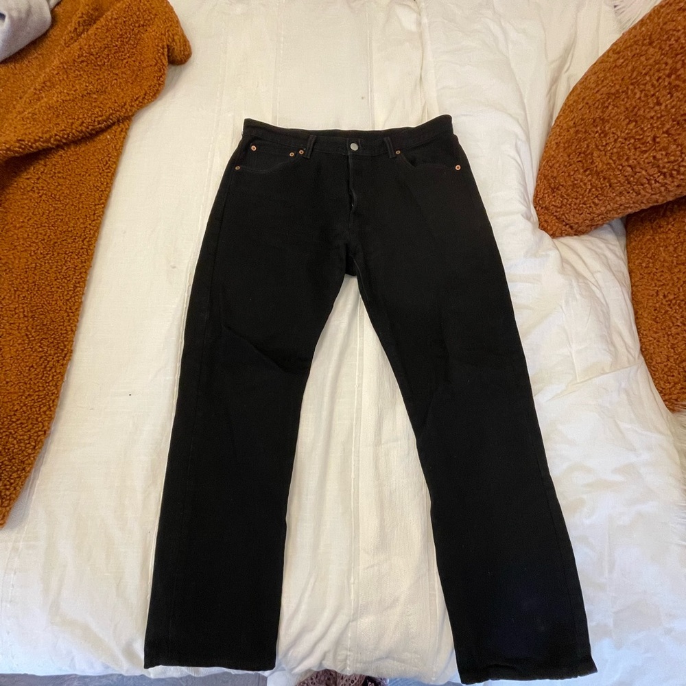 Men’s 501 Levi black jeans